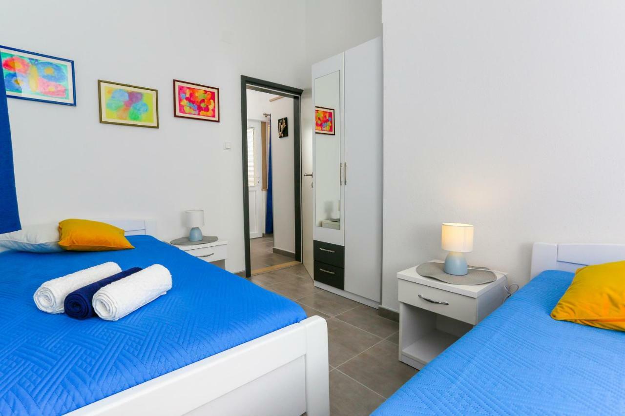 Heritage Holiday House Lori With Pool Постира Екстериор снимка